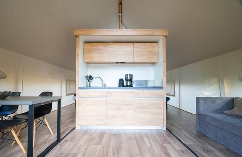 Otterlo Cabin | n/a