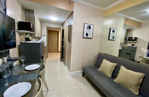 Highway Hills Condo | n1 BR Fully Furnished Condo in Mandaluyong with Pool and Parking - Fame 1 2021