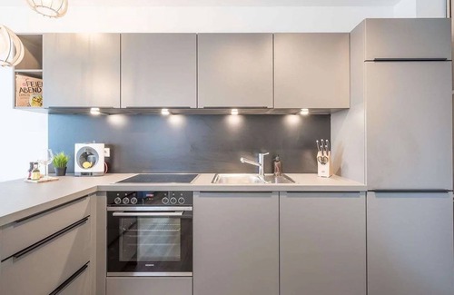 Norderhafen Apartment | N14 Meerzeit by Interhome