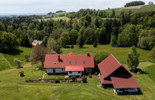 Ceske Petrovice Apartment | Na samotě u lesa
