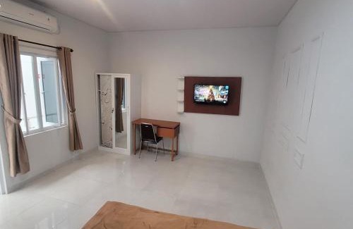 Laweyan Hotel | Nadamax House Syariah