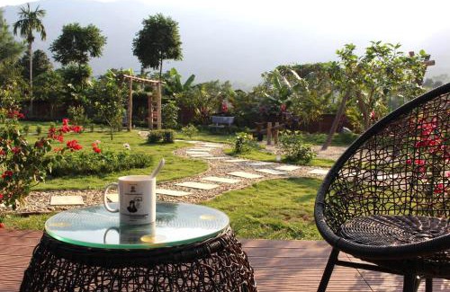 Thach That Resort | Nam Vien Mountain View