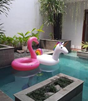Parongpong Villa | Namdur Villa Sariwangi - Tropical Villa in Bandung With Private Pool