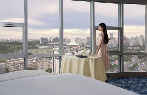 Qingxiu Hotel | Nanning Marriott Hotel