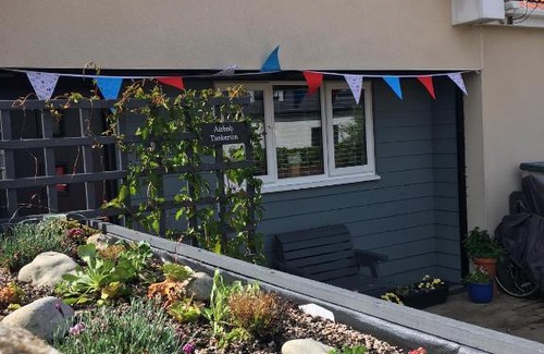 Swalecliffe Apartment | Nannys Nook whitstable kent