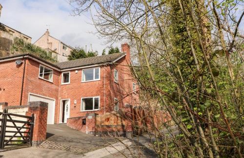 Wrexham House | Nant House