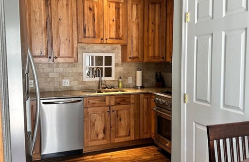 Mardela Springs House | Nanticoke river front Studio!