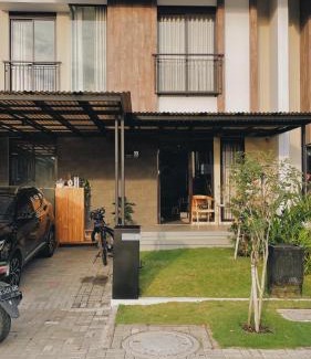 West Bandung House | Naomi Home Villa Bandung near Wahoo & Whoosh