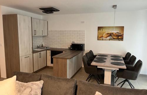Sopron Apartment | Napfény Apartman ll.