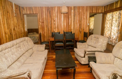 Naro Moru Hotel | Naro Moru River Lodge