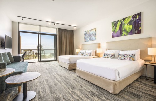 Narrabeen Hotel | Narrabeen Sands Hotel by Nightcap Plus