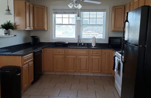 Point Judith House | Narragansett/Point Judith Summer Rental Beach House. Great Location! Sleeps 12