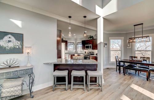 Goodlettsville House | Nashville Getaway! Just 20 min from Nashville! Amazing views! Peaceful setting!