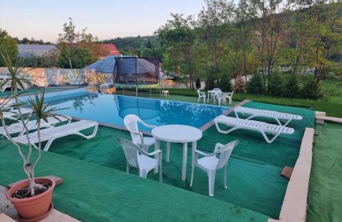 Sarata-Monteoru House | Natalia Guesthouse