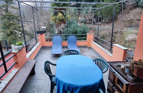 Castelveccana Apartment | Natura tra bosco e lago