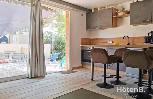 Fitou Apartment | Natural Escape: Air-Conditioned T2 BIS, Pools, and Private Estate in Fitou!