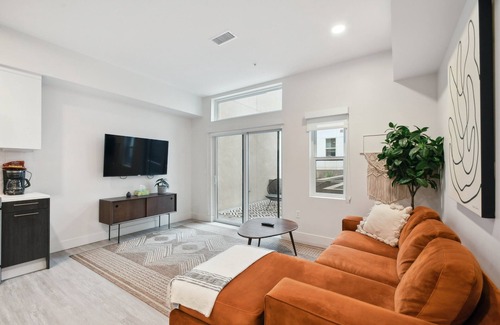 Highland Condo | Natural Influence | Espadin LoHi