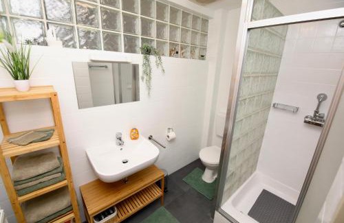 Hochwaldhausen Apartment | NATURBLICK Apartments 3 Moderne Ferienwohnung mit Balkon
