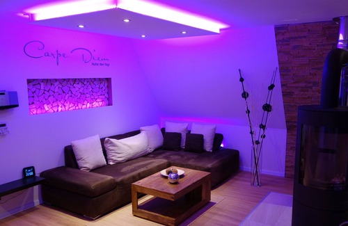 Leinsweiler House | Nature meets design, 2 bedrooms, 4 persons, woodburning stove, satellite, LED TV, Wi-Fi, air conditioning