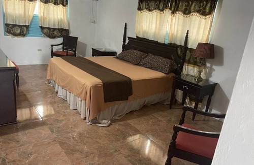 Cousins Cove Bed & Breakfast | "Nature's Sanctuary: Tranquil Villa Escape"