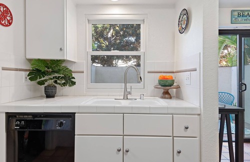 West Beach House | Nautical Breeze - Walk to Beach, Wharf, Downtown, & Funk Zone!
