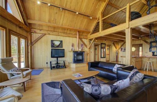 Morehead City House | Nautical Getaway home