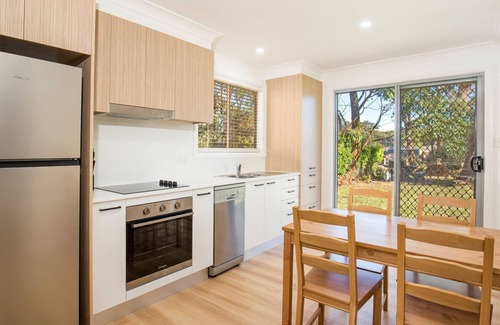 Callala Bay House | Nautilus - Pet Friendly - 5 Mins Walk to Bay