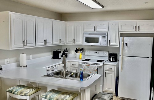 Navarre Beach Condo | Navarre Beach 123, Short Walk to Beach With Pool