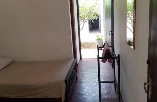 Kataragama House | Nawa Duminda Rest