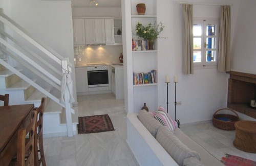 Maragas Villa | Naxos Beachvilla, a dreamhouse, 60m to sandy beach, big garden, top location