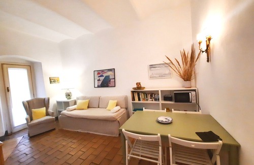 Montiano Apartment | Near the sea and towns of art apart. with terrace in lovely hilltop village