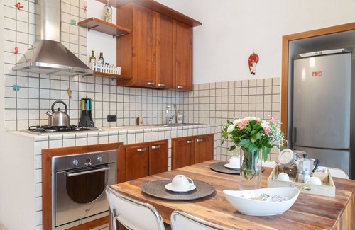Quartieri Spagnoli Apartment | Neapolitan Style Apartment