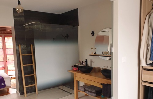 Saint-Jean-d'Illac House | NEAR ARCACHON BASIN, THE OCEAN AND BORDEAUX WITH SWIMMING POOL AND JACUZZI