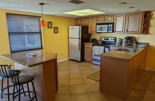 Seminole Condo | Near Beach! Floridays at Sea Club #18-Garden view, great amenities
