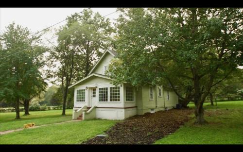 Independence House | Near Chiefs and Royals Stadium - 4 beds