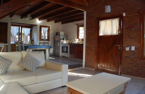 Mar Azul Cabin | Near Delmar (house 2)