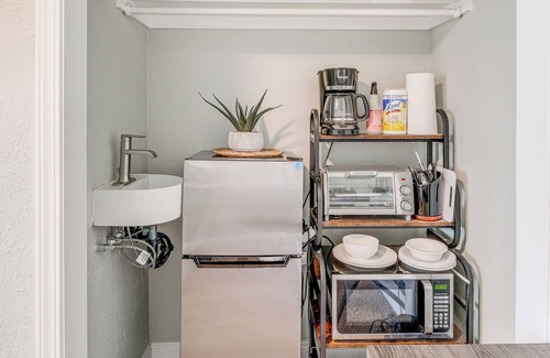 North Clairemont Apartment | Near Hiking & Shopping: Cozy Studio in San Diego!