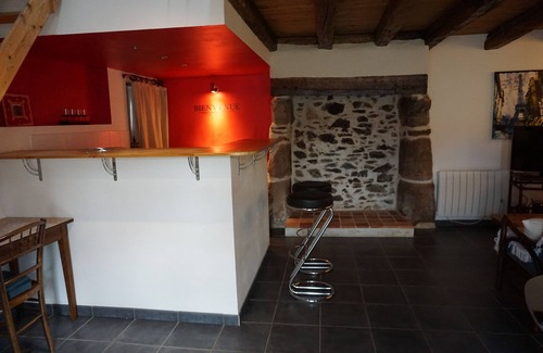Bouguenais House | Near Nantes/airport: Charming rustic house