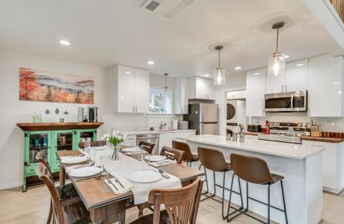 Longview Heights House | Near Rivers and Boating Home with Hot Tub in Longview