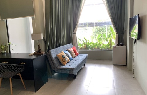 Daun Penh Apartment | Near Royal Palace-GardenView Apt w Rooftop&Jacuzzi
