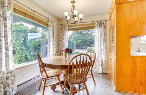 Carnation House | Near Snoqualmie River Pet-Friendly Gem, Fire Pit