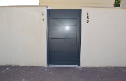 Tremblay-en-France Apartment | Near the airport charles de gaule, parc des expo Paris Nord, and Disney Land