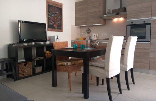 Castiglioncello Apartment | Near the sea for 4 people Private Outdoor, Free Wi-Fi, Air Conditioning garag