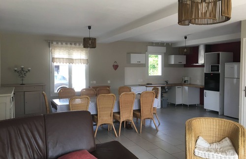 Belle-et-Houllefort Cottage | NEAR WIMEREUX GITE 10 PERS PMR 234-6E