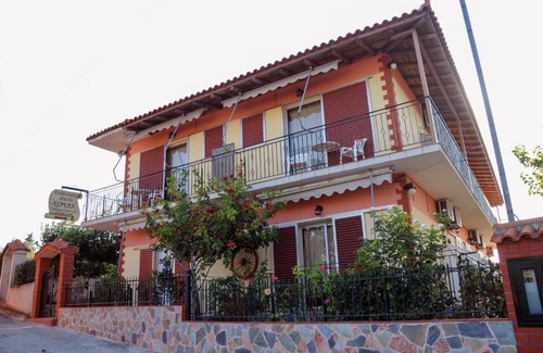 Skidra House | Nefeli Rooms