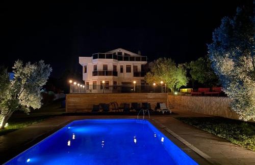 Urla Villa | Nefes URLA Villa