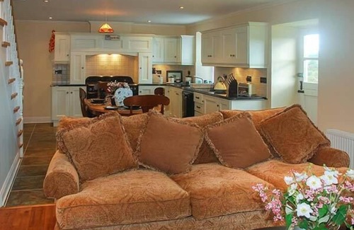 Bantry House | NELLIE'S FARMHOUSE, family friendly in Durrus, County Cork