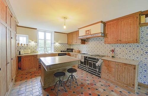 Villecerf House | Nelson House