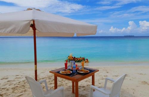 Omadhoo House | Nemo Inn