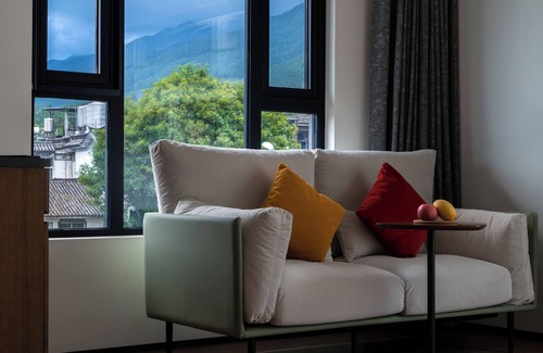 Dali Ancient Town Hotel | Neo-garden